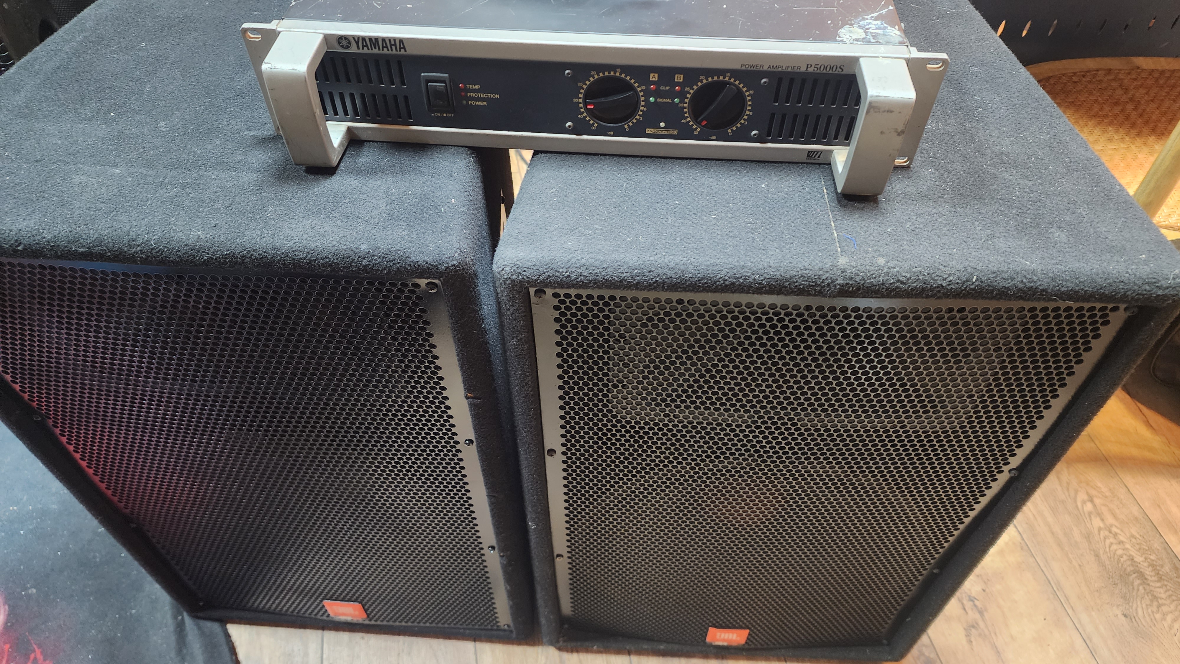 מערכת הגברה 